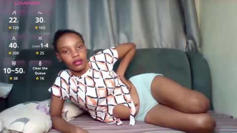 pretty253 online show from January 18, 5:33 pm