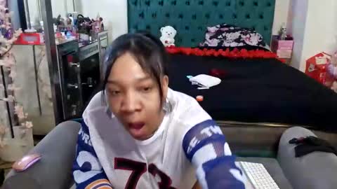 Yasmine pretty online show from February 23, 2:58 am