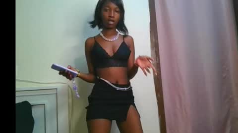 pretty__lisa online show from January 9, 3:39 pm