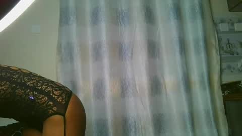 pretty__lisa online show from April 19, 8:26 am