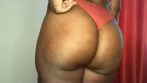 chichi online show from March 5, 12:00 pm