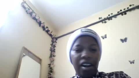 doll online show from July 28, 8:34 am