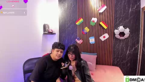 pretty_honey22 online show from June 17, 4:50 am