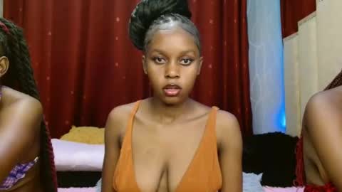 Pretty online show from February 24, 4:10 pm