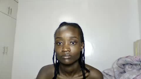 pretty luv1 online show from July 28, 12:48 pm