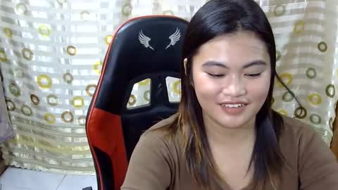 Its me NicoLe online show from February 12, 4:21 pm