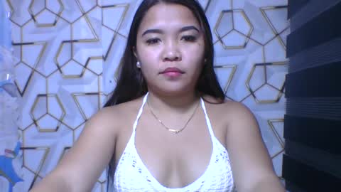 pretty_pharsa online show from July 15, 6:12 pm