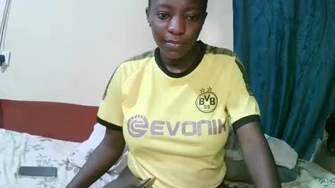 pretty_tiffany1 online show from April 16, 2:11 am