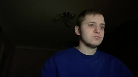 prettyboyhot01 online show from January 15, 7:05 am