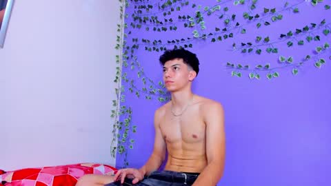 Enzo  Denis online show from February 7, 7:17 pm