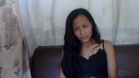 prettychoux online show from May 11, 2:45 pm