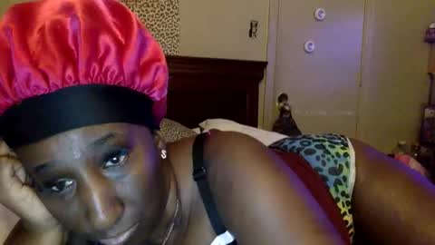 deafmarie online show from March 4, 3:25 am