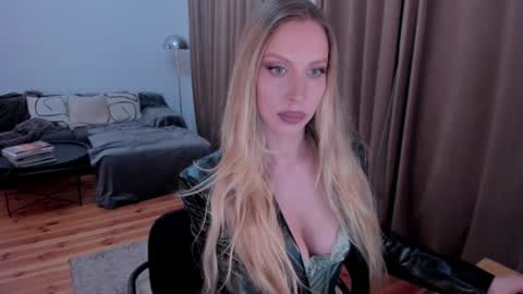 Eva online show from June 12, 1:15 am