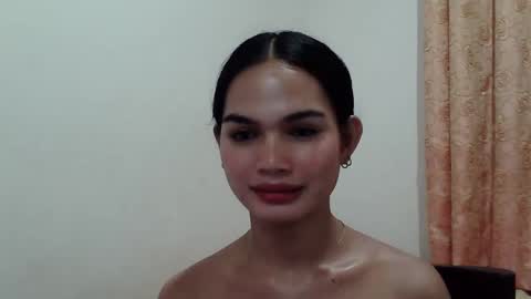 prettykhelcy online show from September 12, 10:17 am