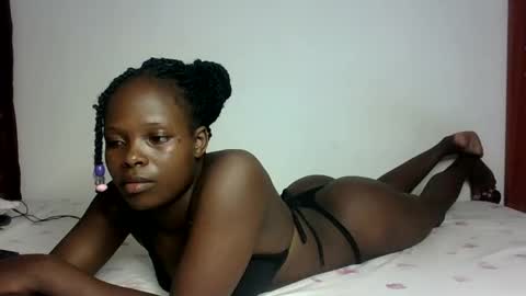 Snapshot of prettymelly_ chatting on March 10, 7:00 am Melly online show from March 10, 7:00 am