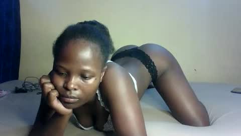 Snapshot of prettymelly_ chatting on September 30, 7:08 am Melly online show from September 30, 7:08 am