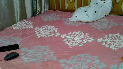 Snapshot of prettynita_ chatting on October 7, 2:13 pm Nita online show from October 7, 2:13 pm
