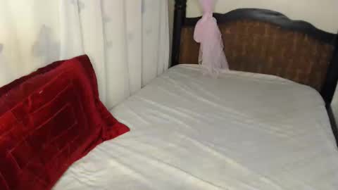 prettypavin online show from November 11, 5:31 am