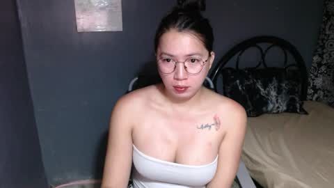 ashley online show from February 18, 9:31 am