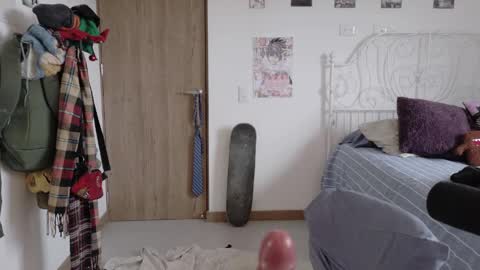 Juli online show from April 18, 7:18 pm