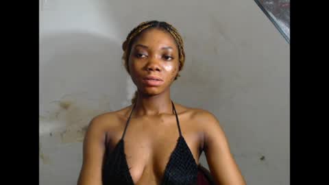 prettysexy6 online show from May 16, 7:45 pm