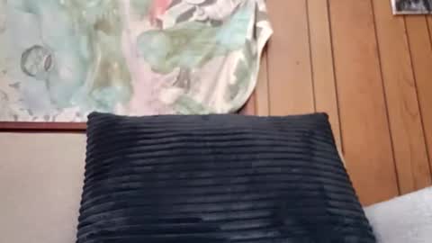 prettysolidd7 online show from February 6, 11:26 pm