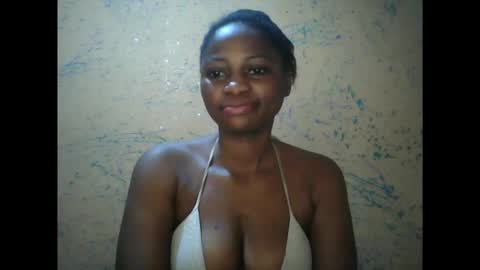 prettyxxpac online show from February 7, 9:23 am