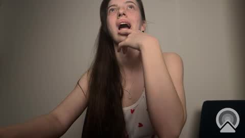 prettyyy_angel online show from February 28, 7:40 pm