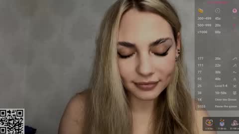 Amelia online show from December 17, 6:36 pm