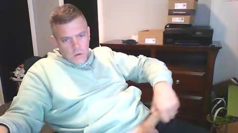 Snapshot of primetimeride chatting on October 18, 12:09 pm primetimeride online show from October 18, 12:09 pm