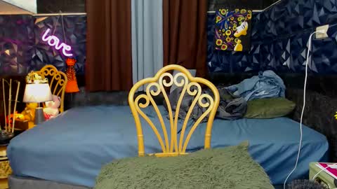 Prince online show from October 28, 11:33 am