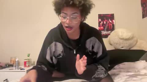 Noah online show from December 23, 3:23 am