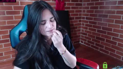 Leia online show from October 31, 4:07 pm