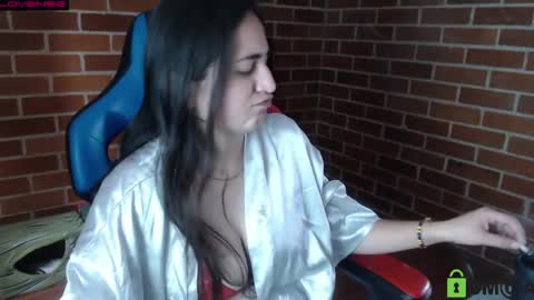 Leia online show from May 30, 8:29 pm