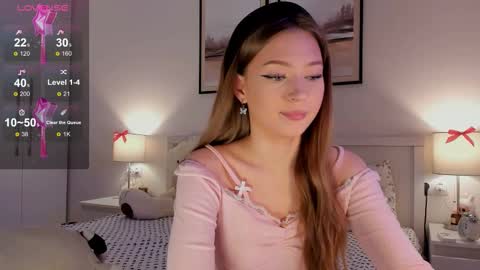 Princess Diana online show from November 14, 7:27 pm