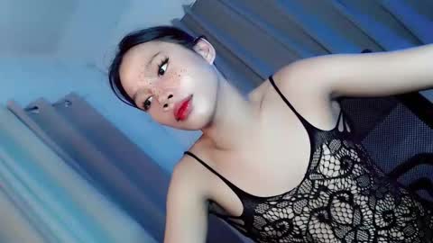 STELLA MAE online show from October 29, 10:28 am