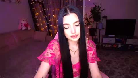 princessamira1 online show from December 3, 4:51 pm