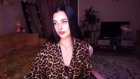 princessamira1 online show from February 18, 3:56 pm