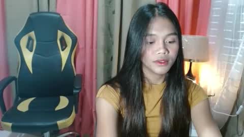 Snapshot of princessrynn chatting on October 10, 2:56 pm princessrynn online show from October 10, 2:56 pm