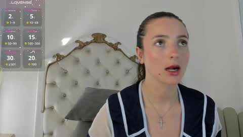Snapshot of princsgirl_ chatting on October 2, 7:34 pm Marcela online show from October 2, 7:34 pm