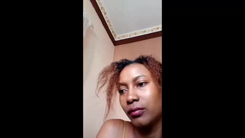 prisca66 online show from June 9, 5:18 am