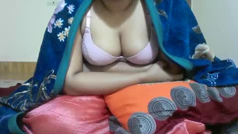 Snapshot of priyonti34 chatting on December 10, 10:28 am Priyonti ganguli online show from December 10, 10:28 am