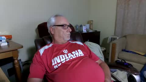 prlbob77 online show from August 4, 1:45 am