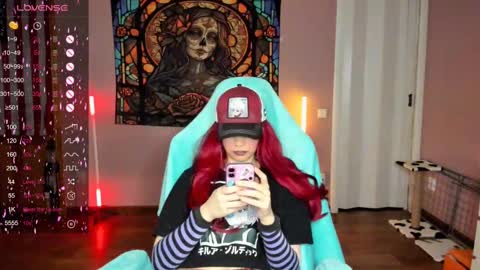 Di online show from March 1, 5:05 pm