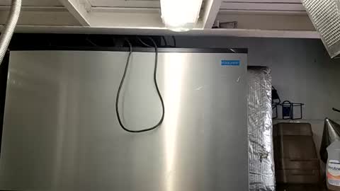 prvive2025 online show from September 25, 7:54 pm