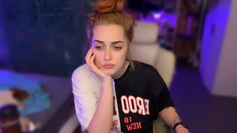 Queen of Pain online show from May 17, 9:46 pm
