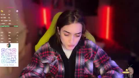 Queen of Pain online show from February 12, 2:53 pm