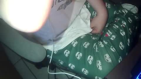 your mysterious man online show from March 31, 3:40 am