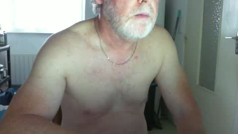 ptitrouquin online show from July 13, 7:23 am