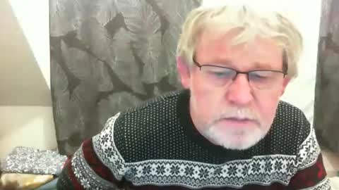 ptitrouquin online show from February 2, 1:52 pm